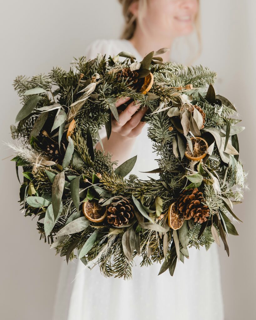 visual asset for 8 tips for a calm Christmas by Beth Kempton