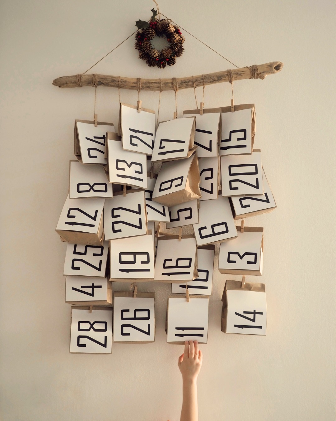 What gifts does December have for you? 🎁

Find out where your Life Path number is taking you and read your numerological forecast on our website now – just click the link in our bio 🔗 to visit the blog