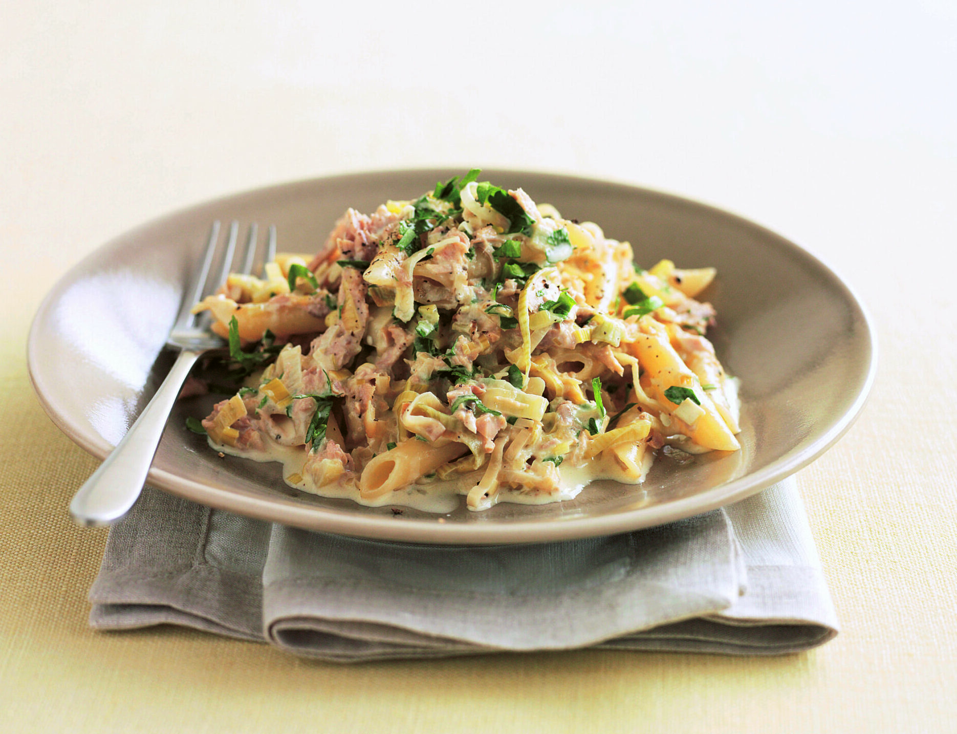 Recipe: Creamy Vegan Tuna and Leek Pasta